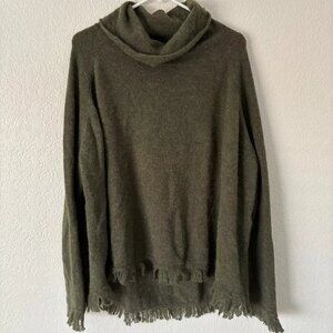 NEW WITH TAGS Size S One-O-One Alpaca Fuzzy Edge Pullover Sweater
